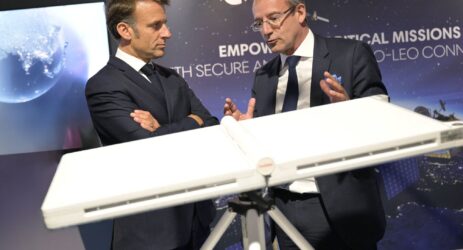 macron eutelsat iran