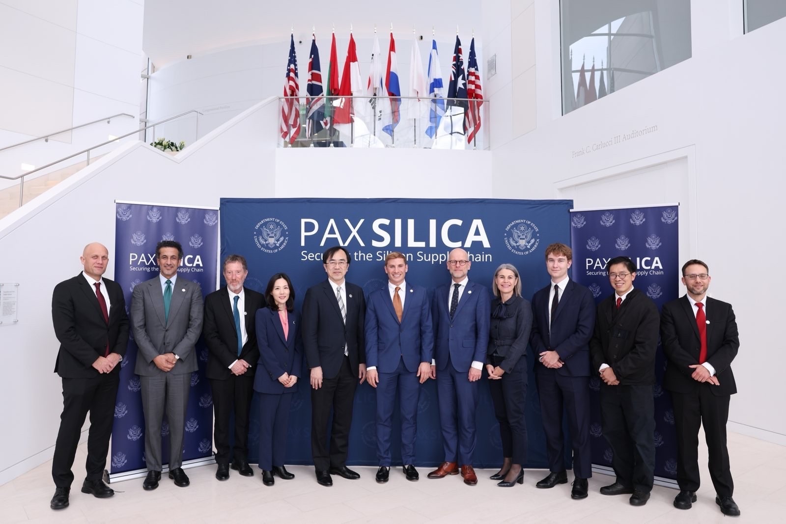 pax silica
