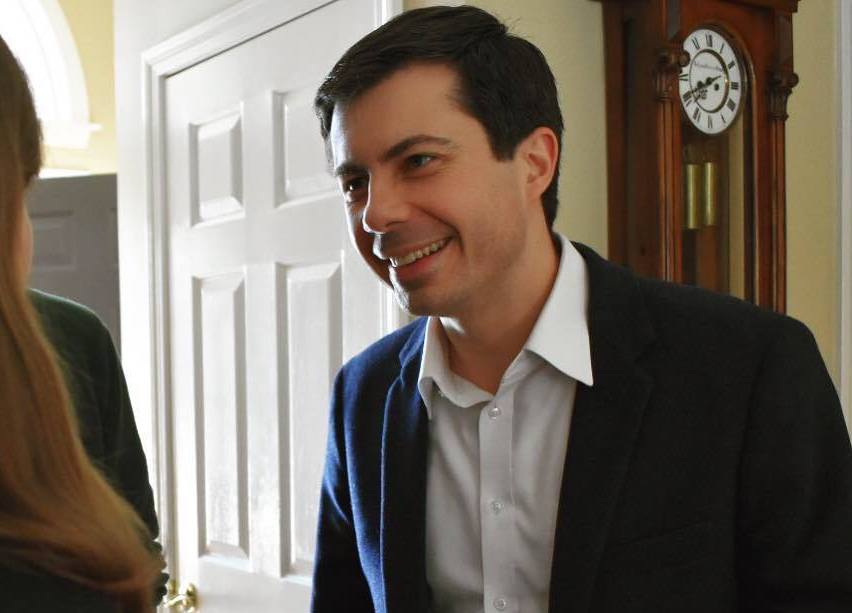 Pete Buttigieg è la nuova stella dei Democratici Usa?