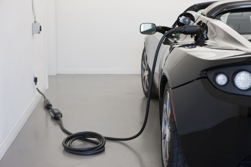 Auto elettriche: siamo al punto di svolta