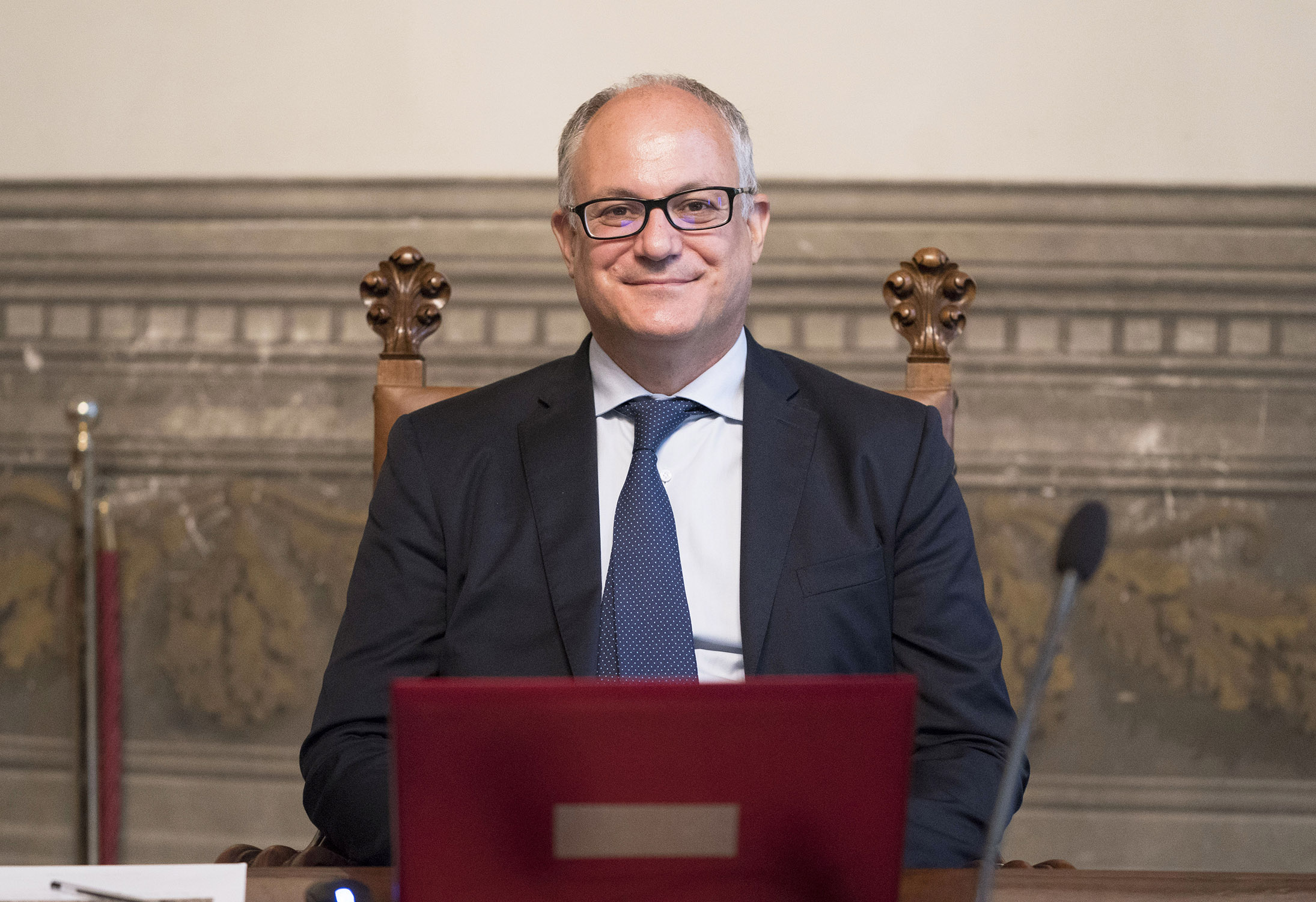 Il Mes? Ottimo (per il ministro Gualtieri). Pessimo (per Borghi della Lega)