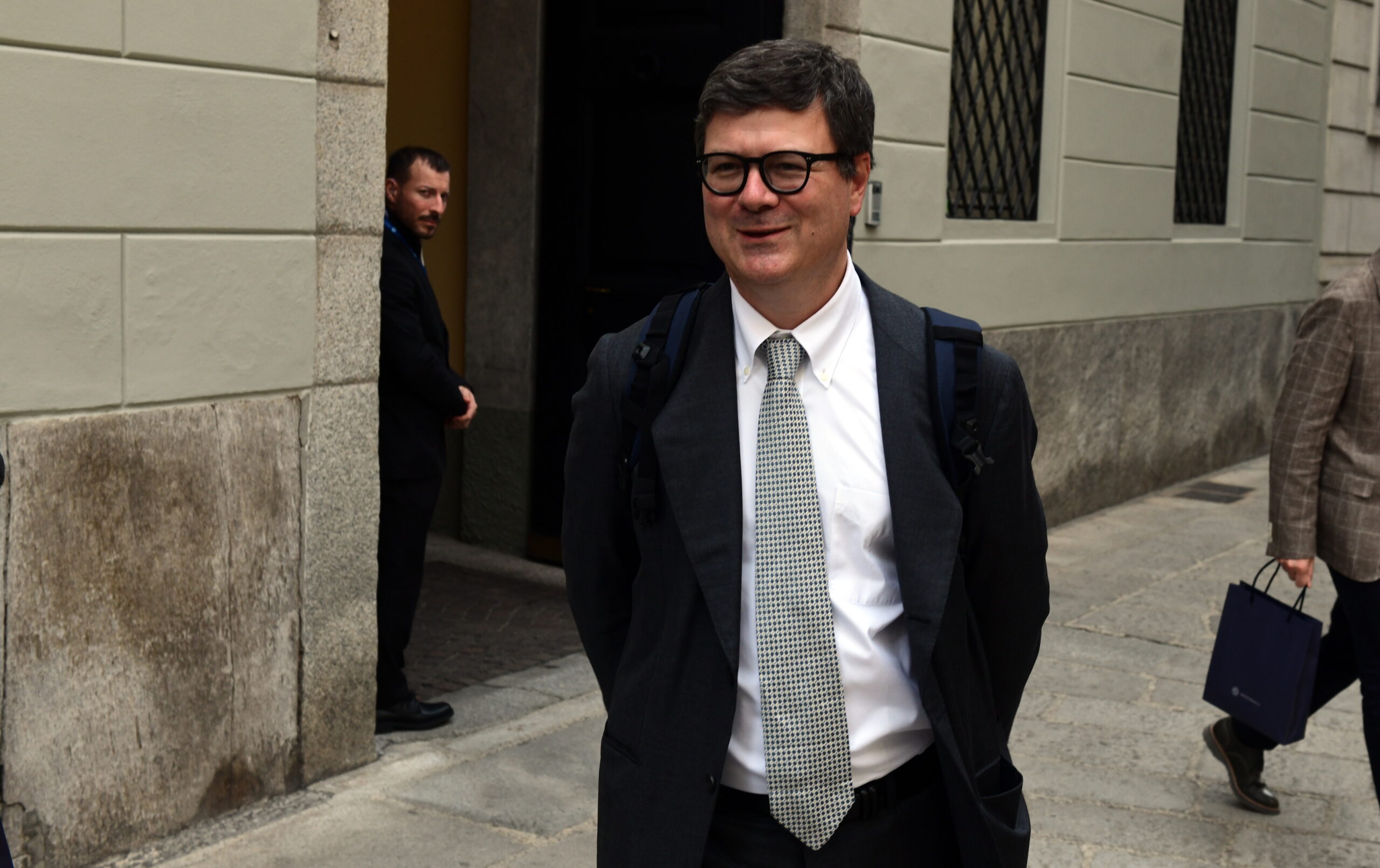 Caos Delfin, pure Milleri e Bardin sono ai ferri corti