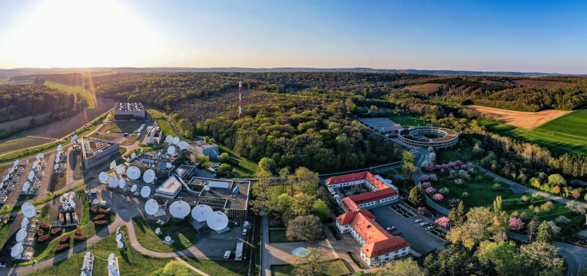 ses intelsat