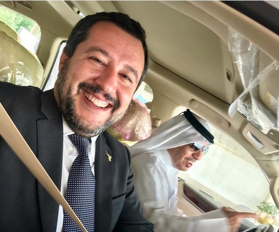 Vi racconto i fuochi di Matteo Salvini fra Elisa Isoardi e Luigi Di Maio