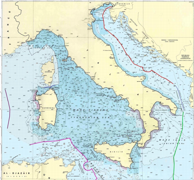 イタリアの排他的経済圏はどの時点ですか？