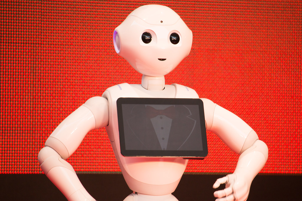 Perché Softbank manda in pensione il robot Pepper