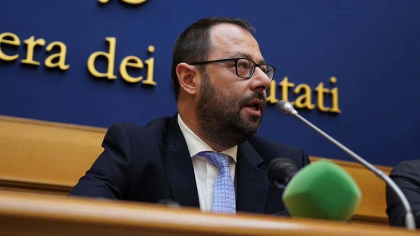 Idrogeno Eni Enel Mercato Tutelato Mise Patuanelli Rete