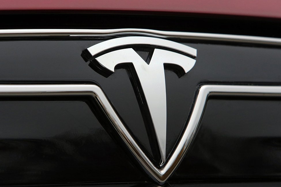 Here's how Citi and Morgan Stanley make Tesla run on the stock market