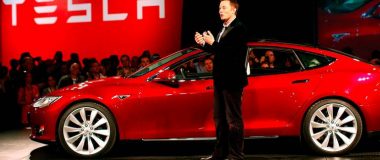 trimestrale tesla supercomputer