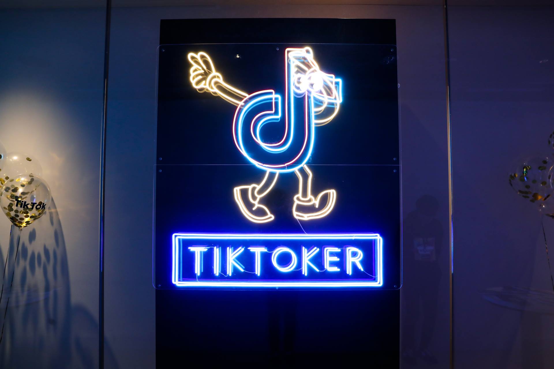 The war of TikTok and Meta in Brussels over the supervisory tax for the Digital Services Act