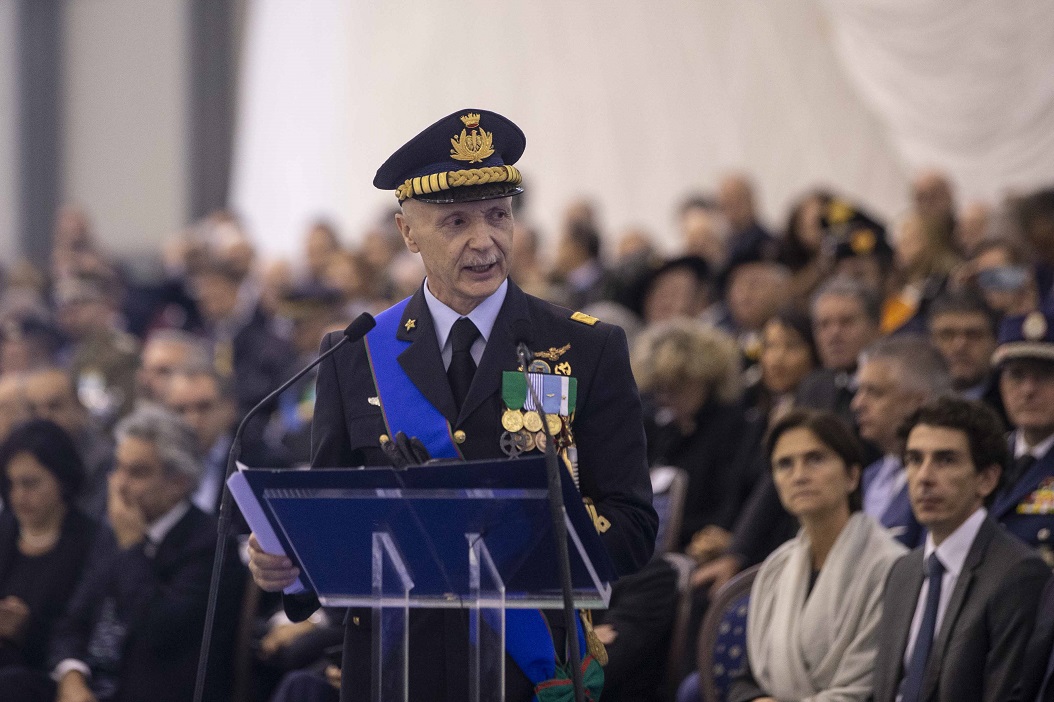 What is needed for the Italian defense according to General Vecciarelli