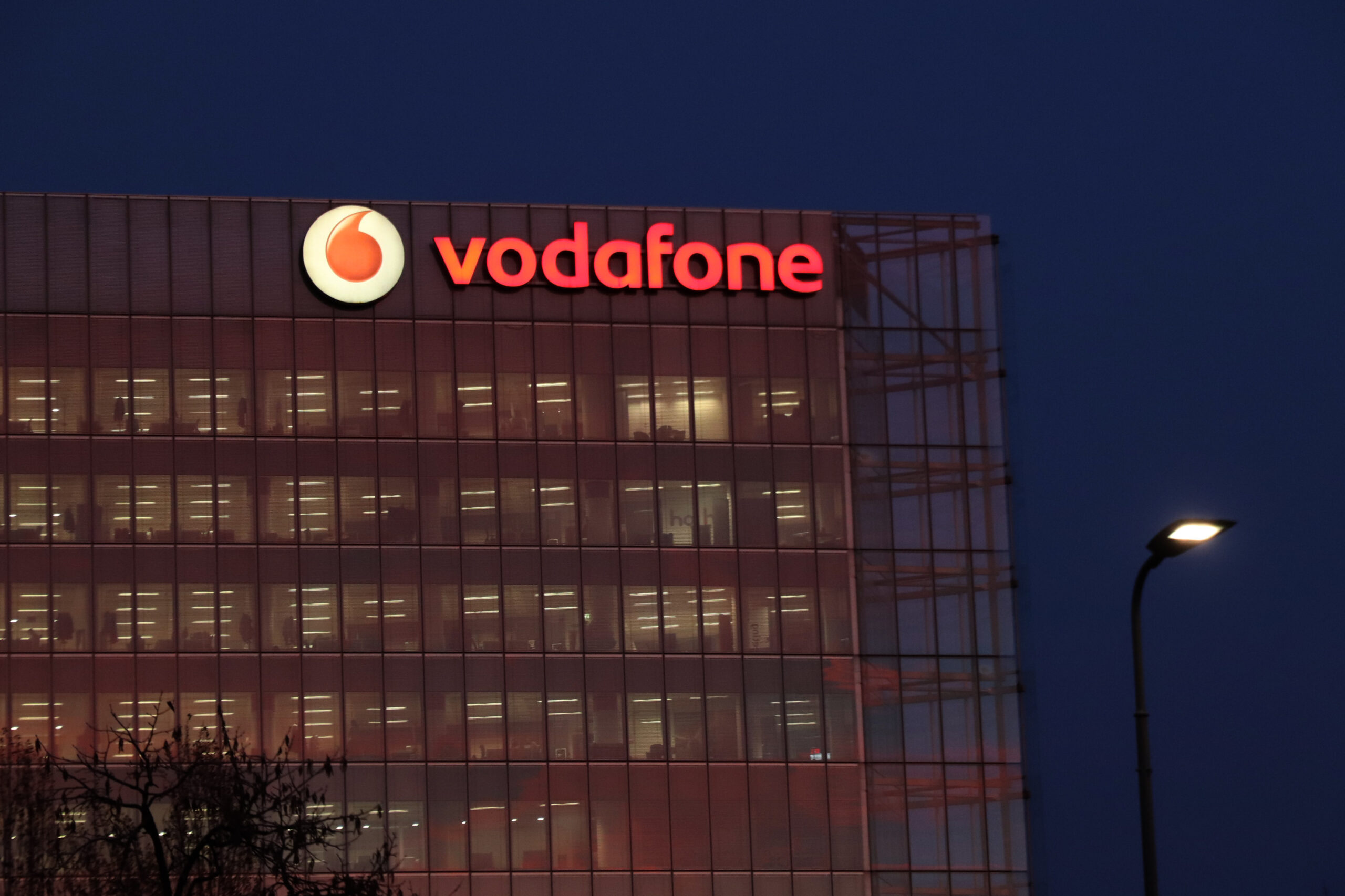 Here's how Vodafone's staff will be cut in Italy