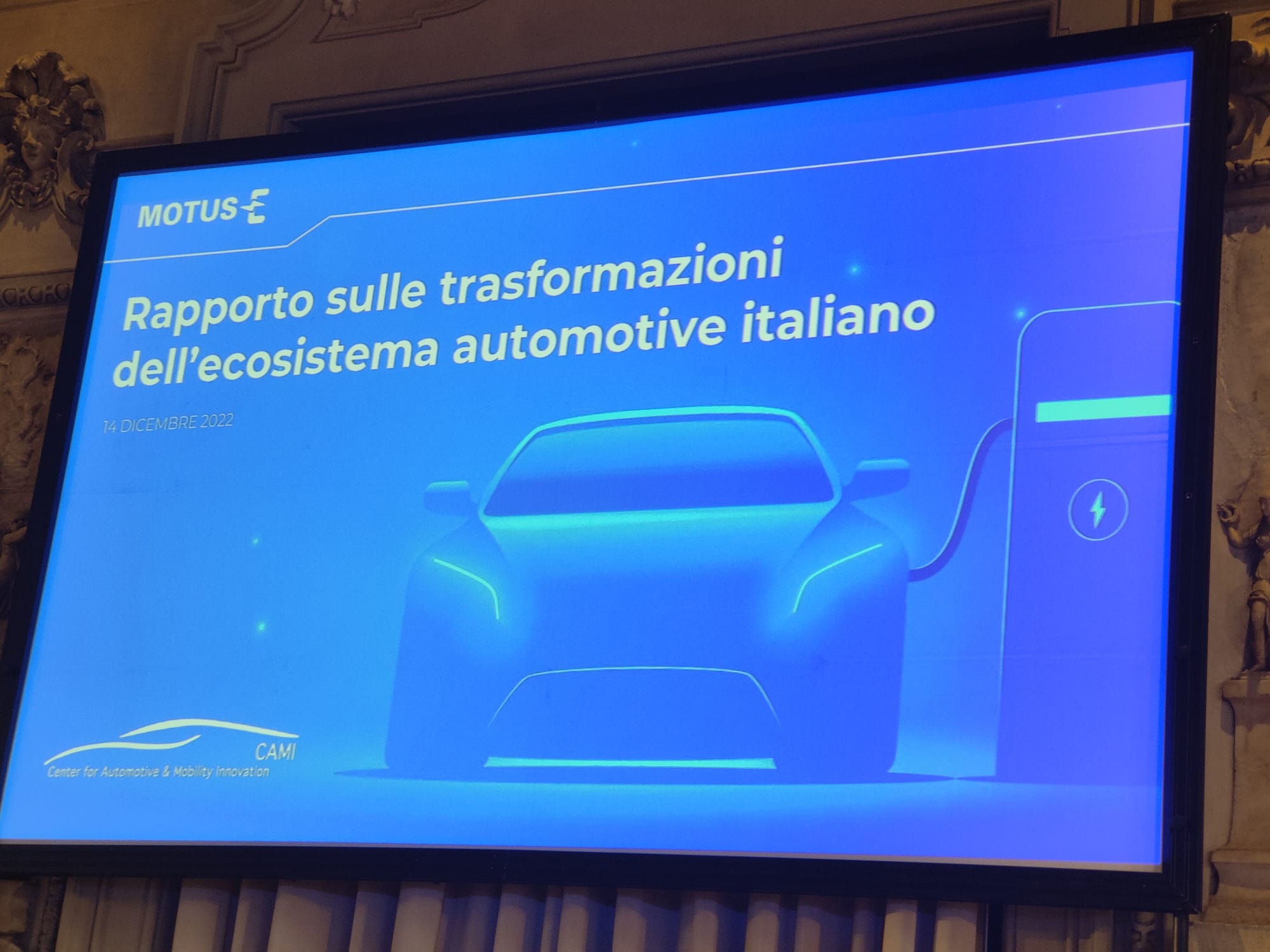 Electric car, all the opportunities for the Italian industry. Motus-E report