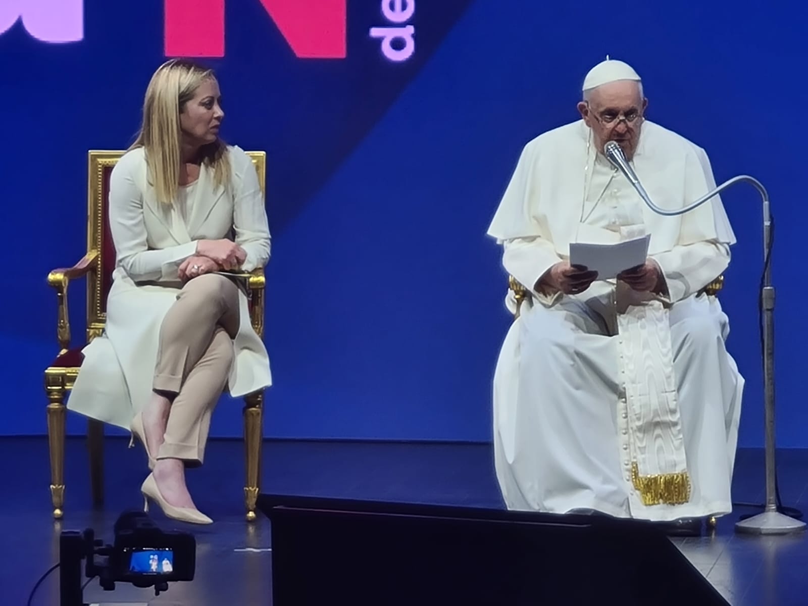 Papa Francesco: “Accoglienza e natalità facce della stessa medaglia”