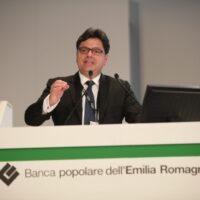 Perché la Borsa non festeggia Bper su Intesa Sanpaolo-Ubi?