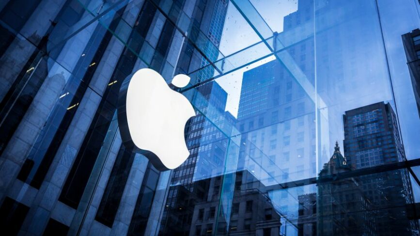 Apple Auto Elettrica