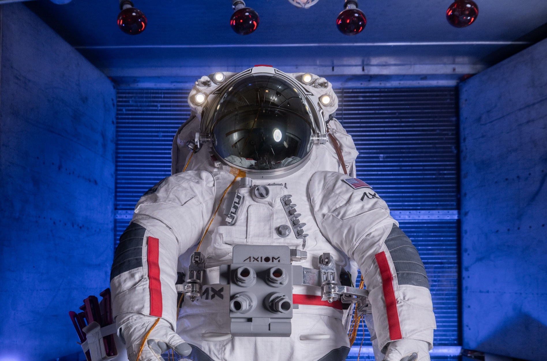 axiom space tute nasa luna