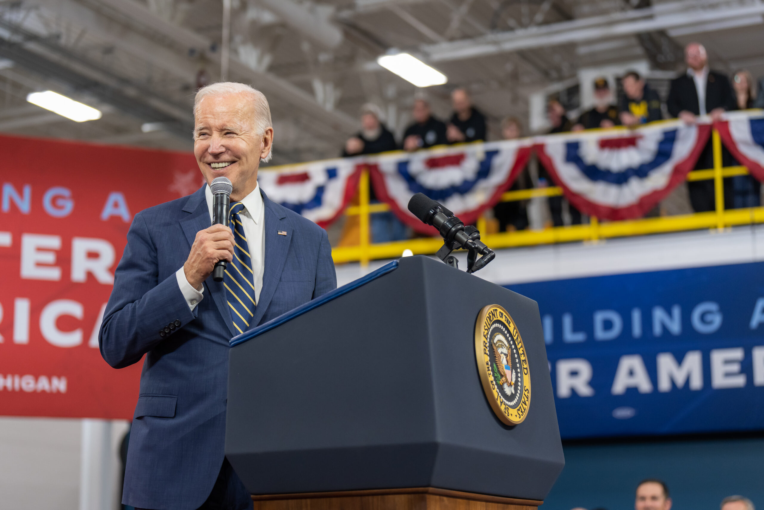 Chip, all interests of Biden and Cook (Apple) in the factories of Taiwanese Tsmc