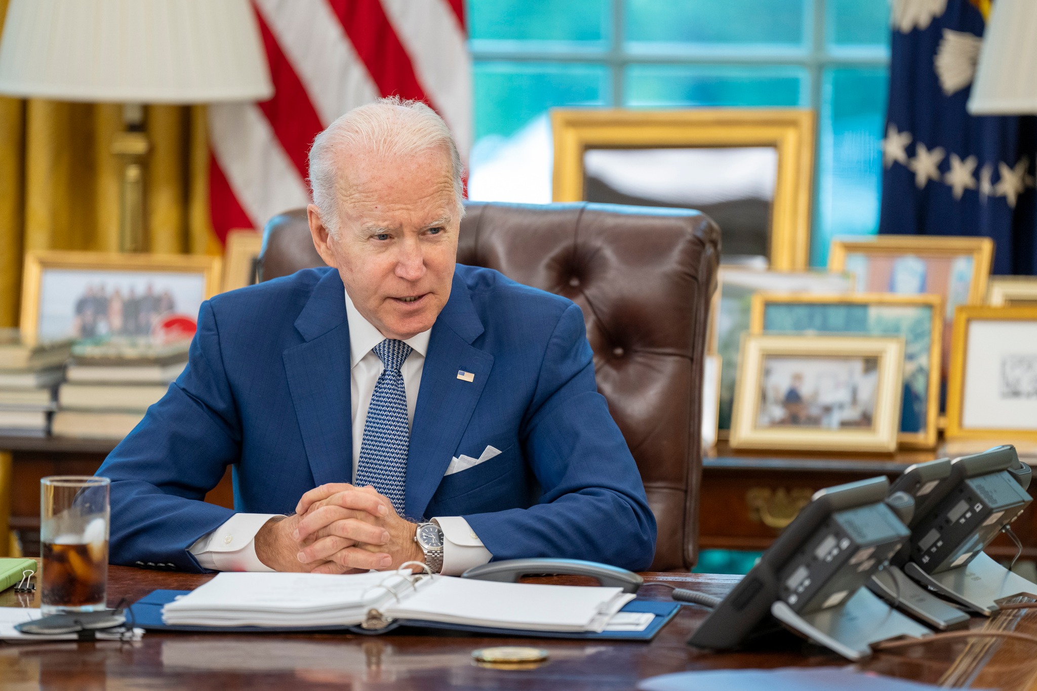 Why does Biden want to lift Trump's tariffs against China?