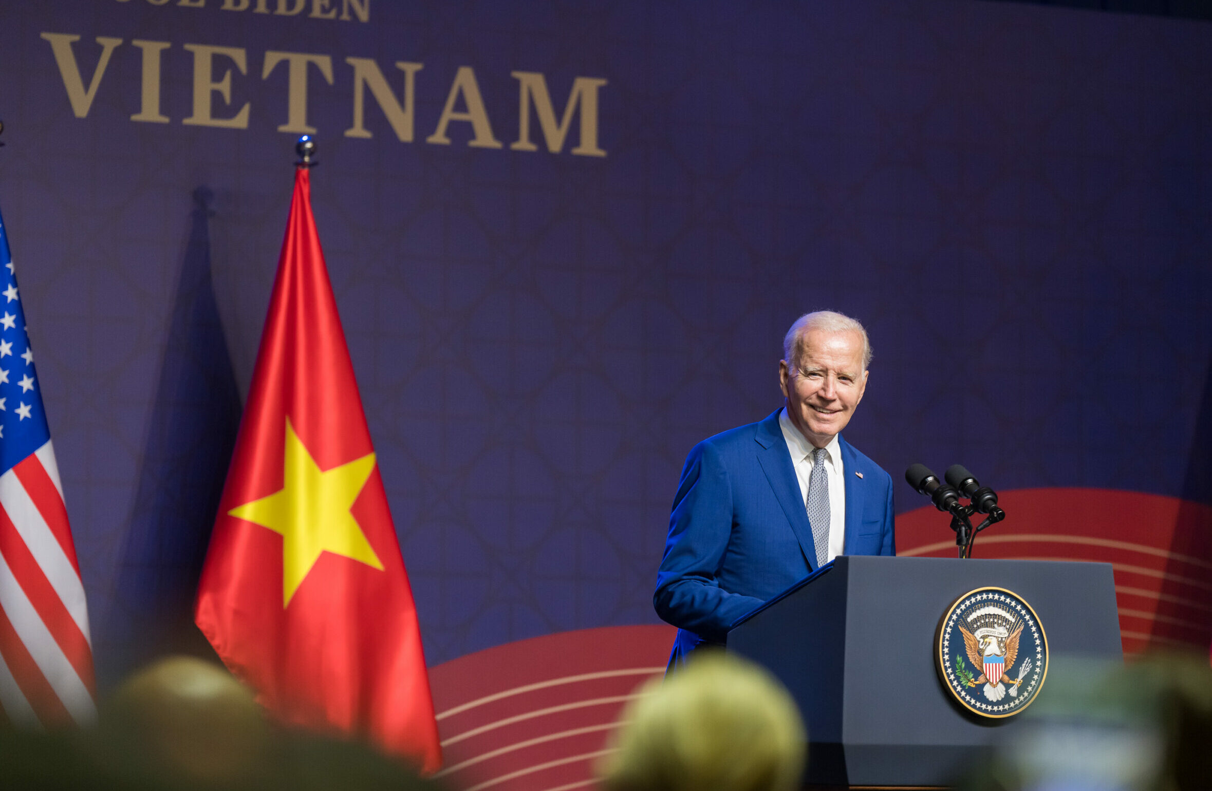 Chips, planes and more: all the agreements between Vietnam and the US giants