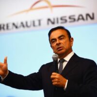 Come Renault accelera sui bonus legati alle auto elettriche per Ghosn