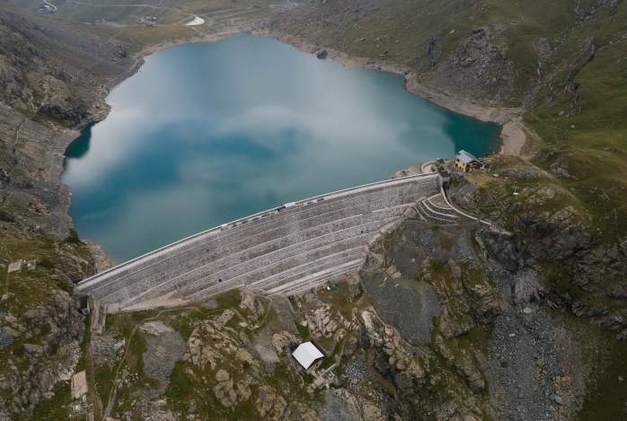 Because hydroelectricity leaves Italy dry