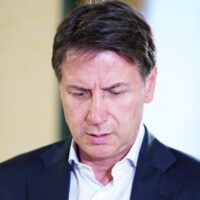 Ecco chi esce allo scoperto nel M5S contro Conte