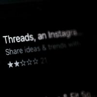 threads meta moderazione