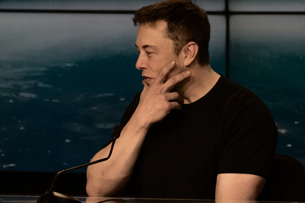 intelligenza artificiale musk tesla vendite