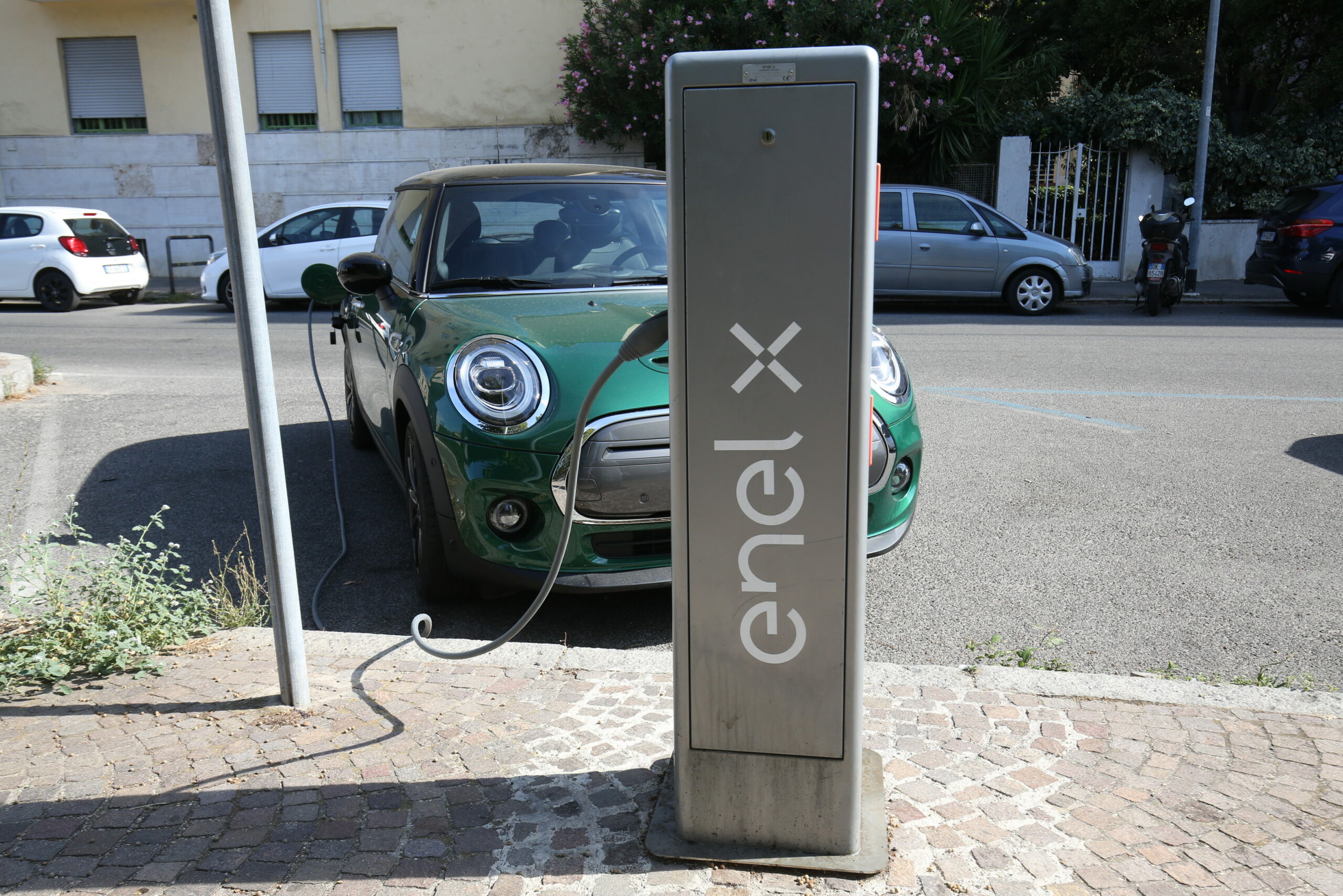 Be Charge Enel X Way