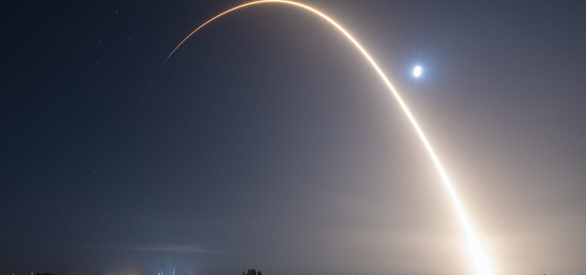 spacex amazon kuiper