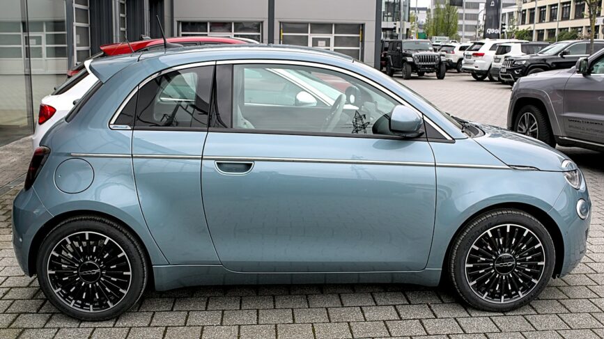 Auto Elettriche Italia