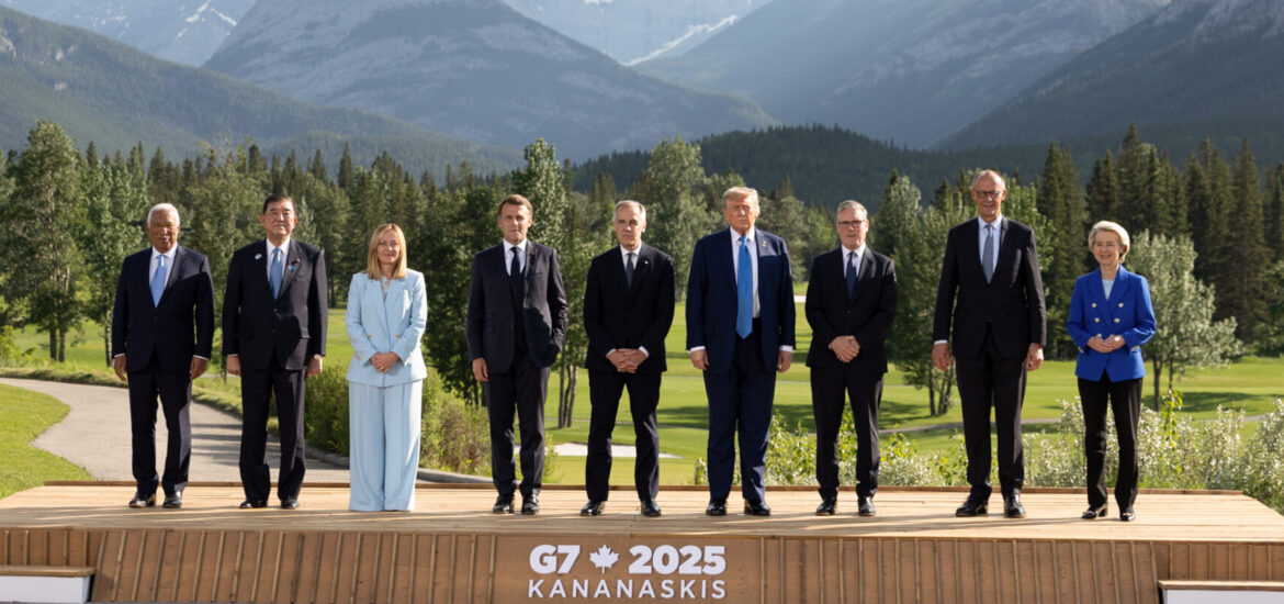 g7