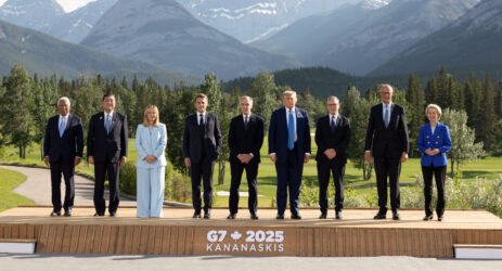 g7