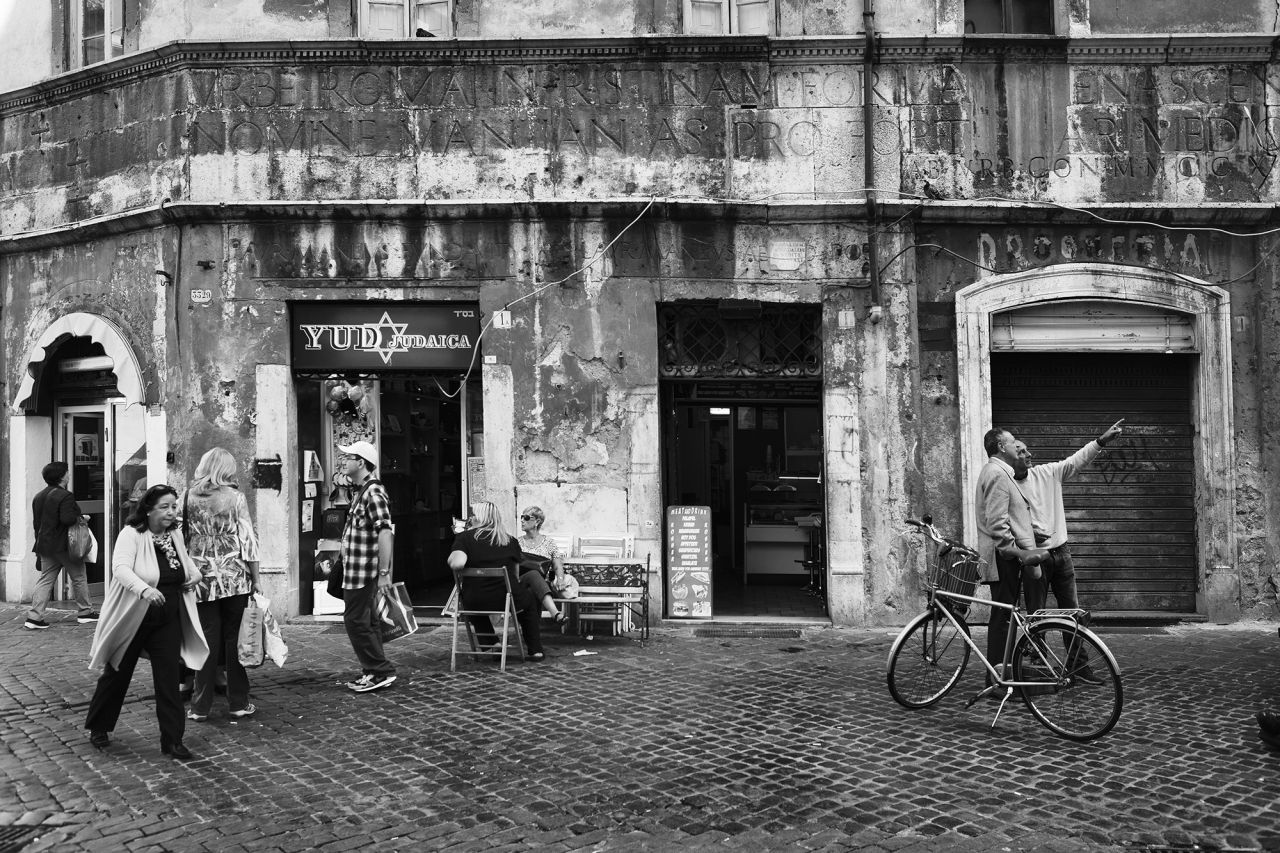 Il “serraglio de’ giudei” nella Roma papalina