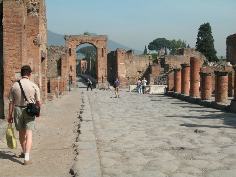 Beni culturali, petrolio d’Italia. Belli ma poveri