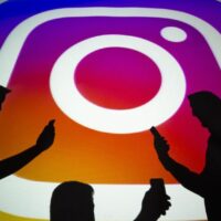 Instagram facebook