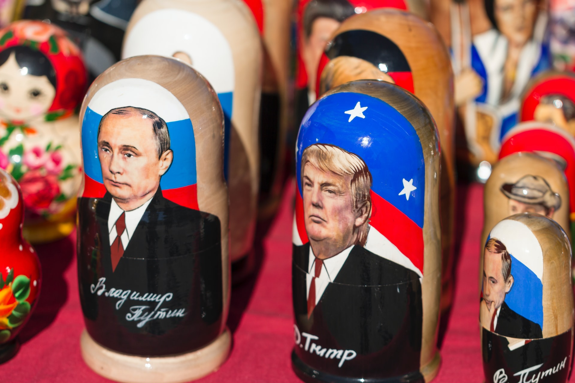 Fini e rischi del vertice in Alaska per Usa, Russia, Ucraina e Ue