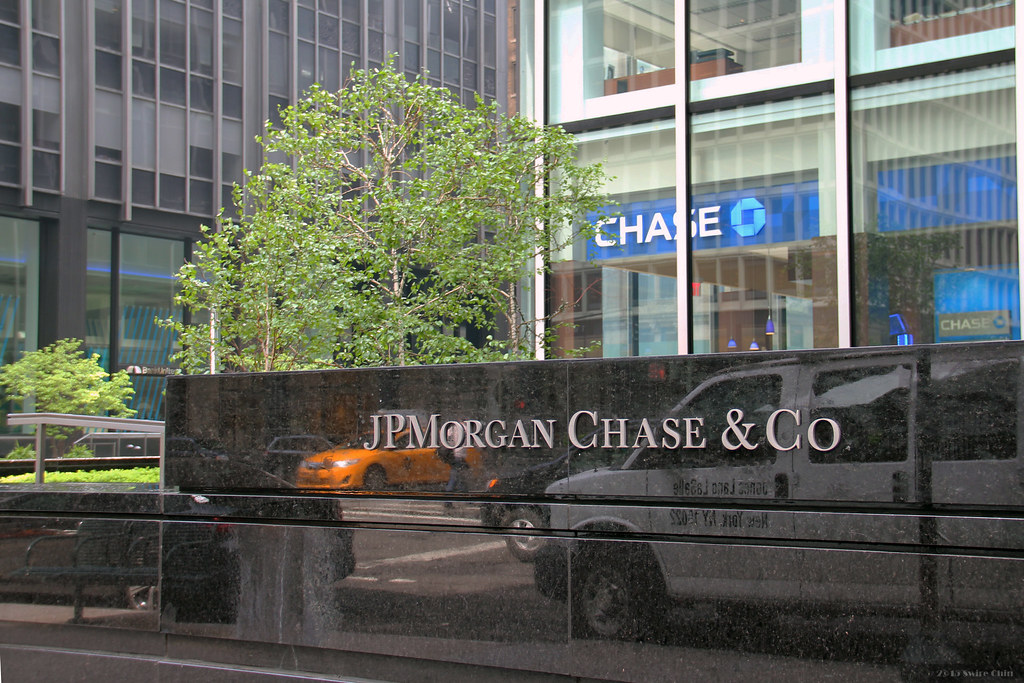 Iif, who is and what does the JPMorgan fund that will remove Falck Renewables from the Stock Exchange