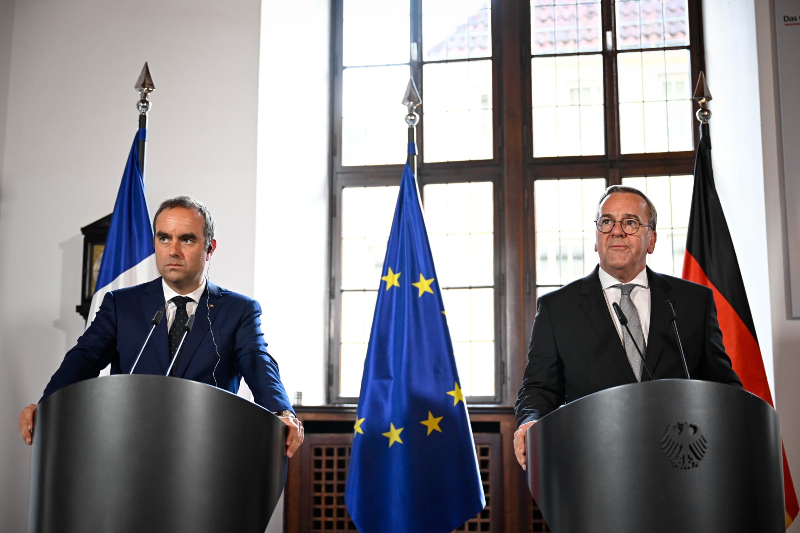 La crisi francese mette (ancora di più) a rischio il futuro del Fcas
