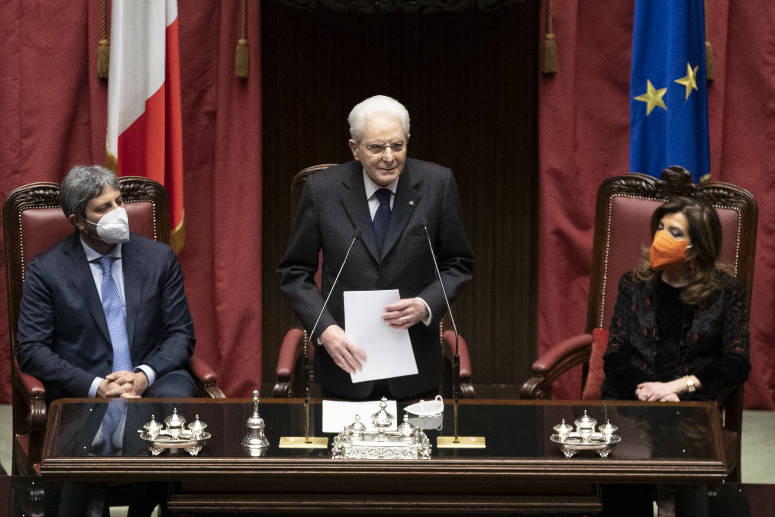 La dignità di Mattarella