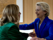 Perché Von der Leyen snobba Macron e segue la linea Meloni-Merz su Trump