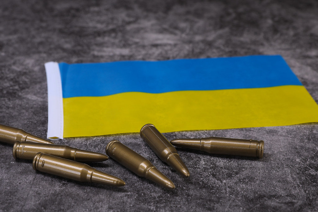 Arms and ammunition to Ukraine, all about production in the US and Europe