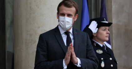 Macron Pfizer