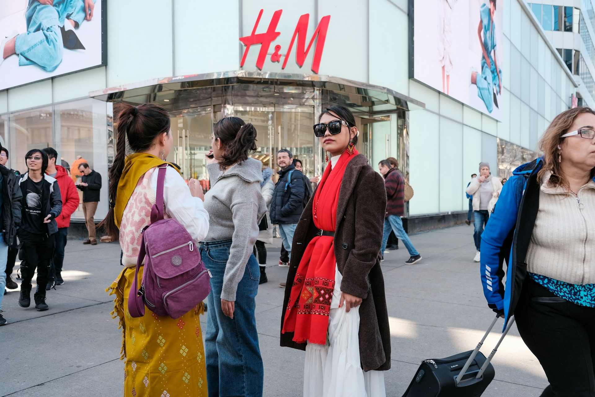 h&m