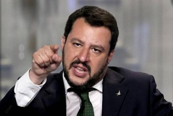 Risultati immagini per FOTO DI SALVINI