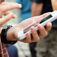 Un sms per collegarci ad internet. Anche quando non c’è rete