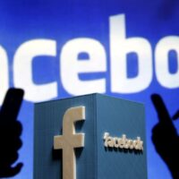 Perché la Russia minaccia Facebook (dopo aver bloccato Telegram)