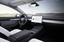 Richiamo Tesla Pilota Automatico