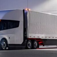 camion elettrici di Tesla nevada